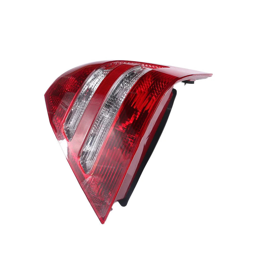 2038202064 для Mercedes C230 2005-2007 C240 2005 C280 2006-2007 C320 C350 C55 AMG задний правый фонарь в сборе |
