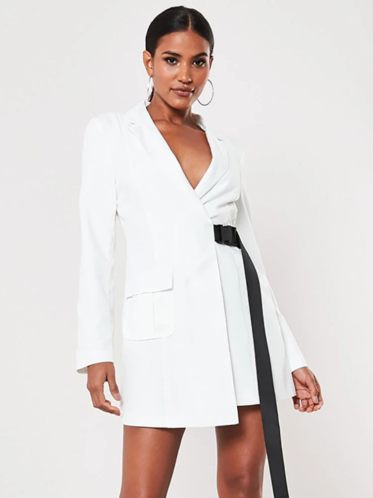 Женский блейзер с пряжкой и карманами на поясе однотонный пиджак длинными