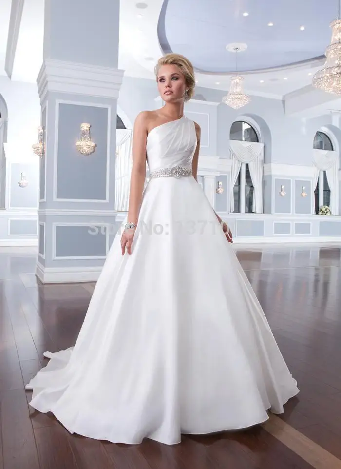 2015 New Classical Wedding Dresses Bridal Gowns With One Shoulder Neckline Back Covered Button A Line Beaded Organza White Court | Свадьбы и