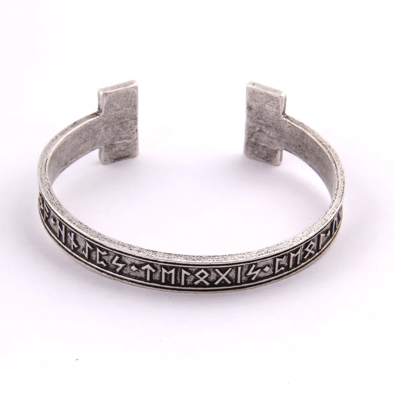 

1pc Men's Handmade Nordic Rune Bangle Viking
