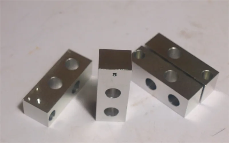 Комплект металлических угловых держателей для 3D-принтера reprap mendel prusa cnc |