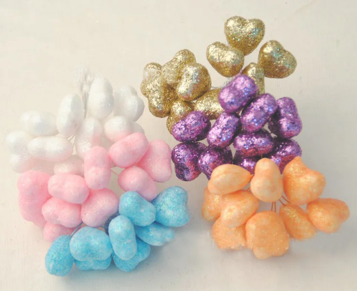 

100pcs 2cm Artificial PE Latex Love Heart For Wedding Kissing Ball Wreath Bouquet Making Flower Candy Boxed Decoration