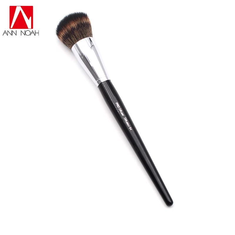 Long Wood Handle Synthetic Soft Fiber 64 Pro Angled Diffuser Makeup Brushes