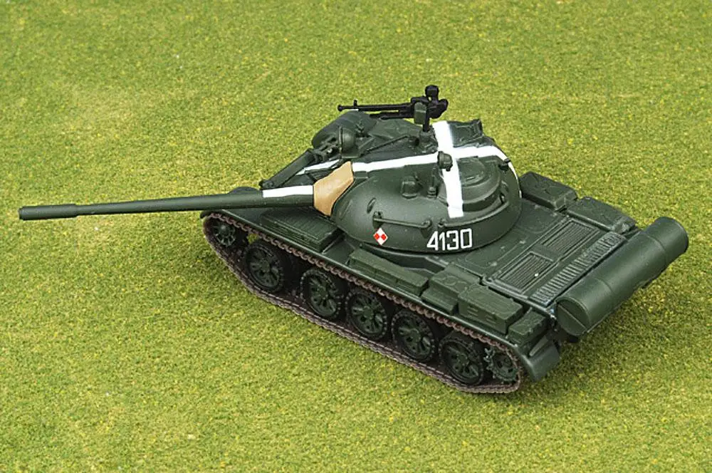 Польша T-55 1/72 литая под давлением модель готовой Танк IXO |