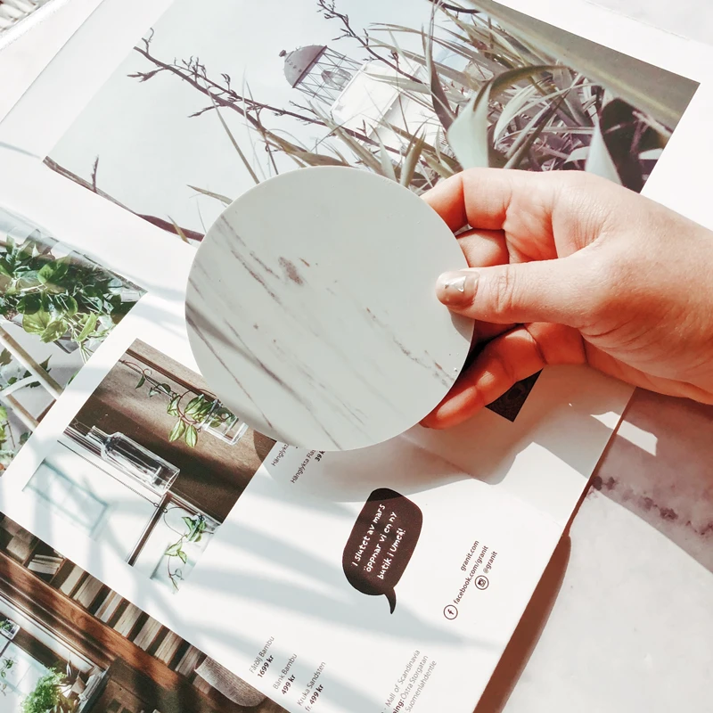 Подставка из ПВХ с имитацией мрамора для творчества черные и белые украшения