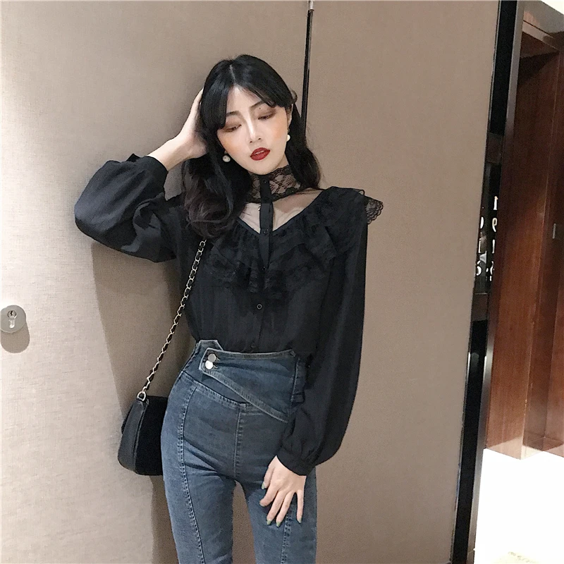 

2019 Spring Chic Loose Long Sleeve Ruffles White Shirts Women Hollow Out Lace Ruffles White Tops Lady Ruffles Sweet Tops