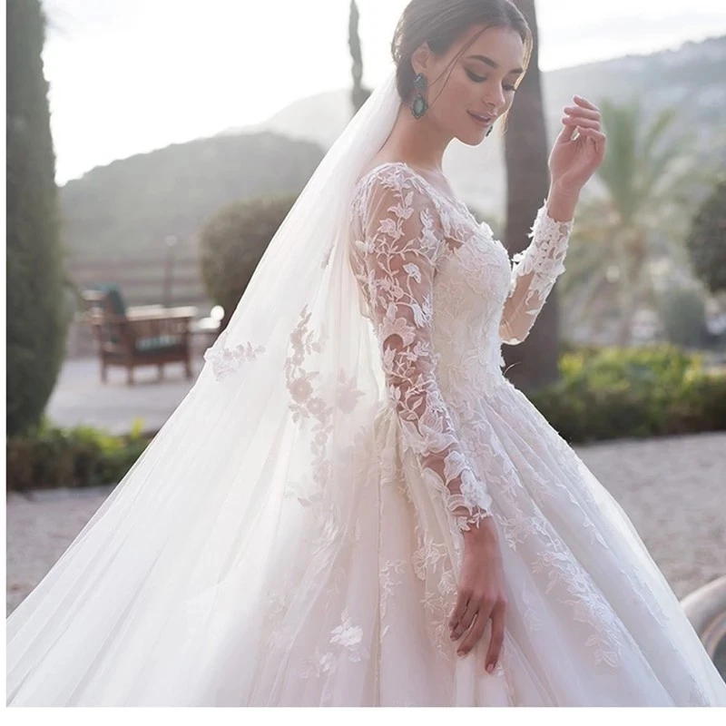 

2019 Pretty A Line Garden Wedding Dress Long Sleeves Lace Wedding Gowns Long Trains Sweet Heart Lining Bridal Dresses HA061