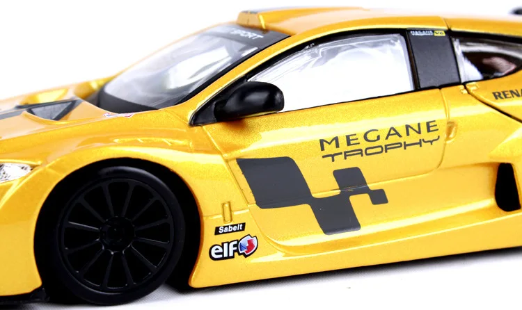 Bburago 1:24 Renault Megane Speedway моделирование сплав модель автомобиля ремесла украшения Коллекция игрушек инструменты подарок