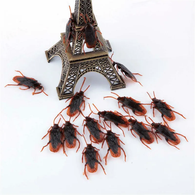

1Pcs April Fools Day Halloween Toys Sham Toy Lifelike Simulation Rubber Cockroach Gags & Practical Jokes Prop Decorations