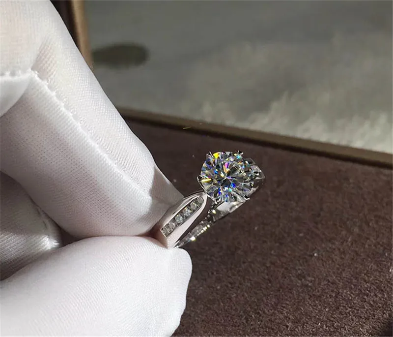 Бриллиантовые кольца для 925 стерлингового серебра AAAAA Циркон Сона cz обручальное