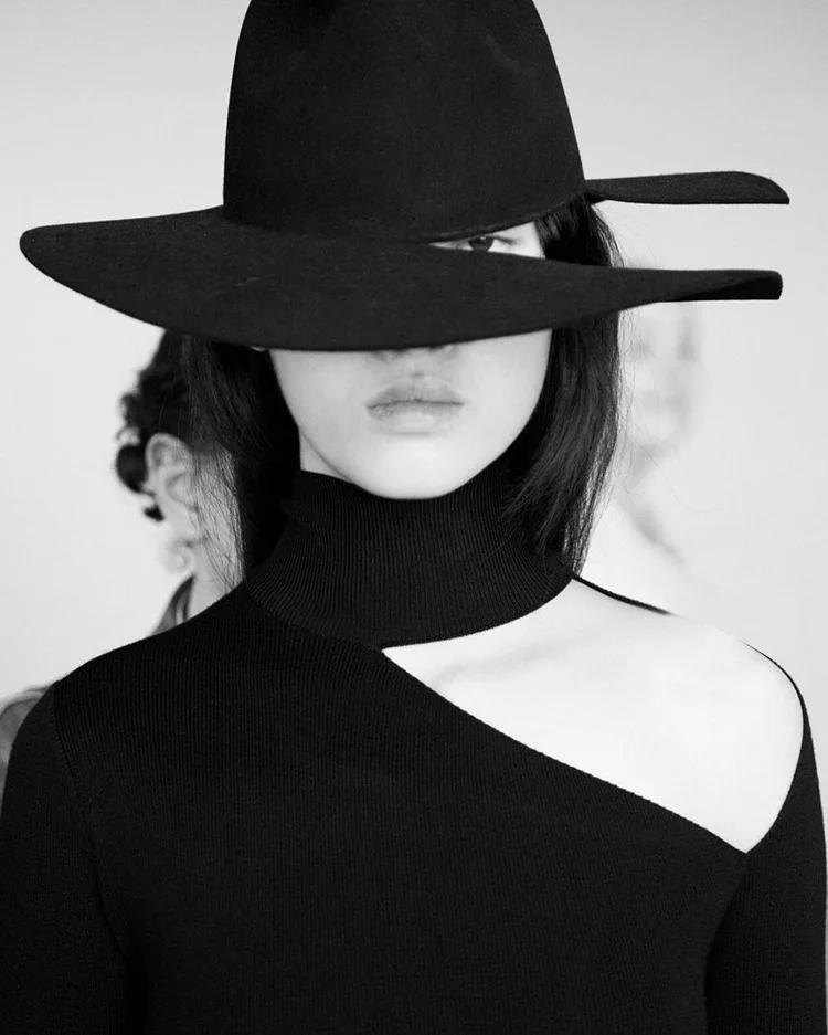 Sexy One Shoulder Hollow Out Knitting Bodysuits Women Turtleneck Slim Long Sleeve Sweater Fashion Runway Knitted Jumper Playsuit | Женская