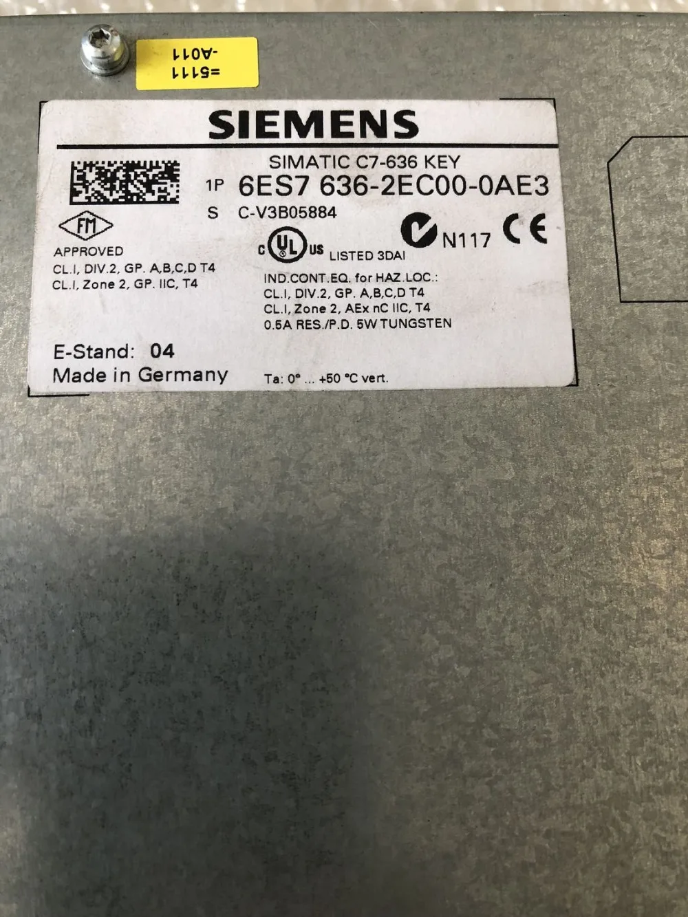 Siemens Simatic C7-636 KEY 6ES7 636-2EC00-0AE3 6ES7636-2EC00-0AE3 используется в хорошем состоянии |