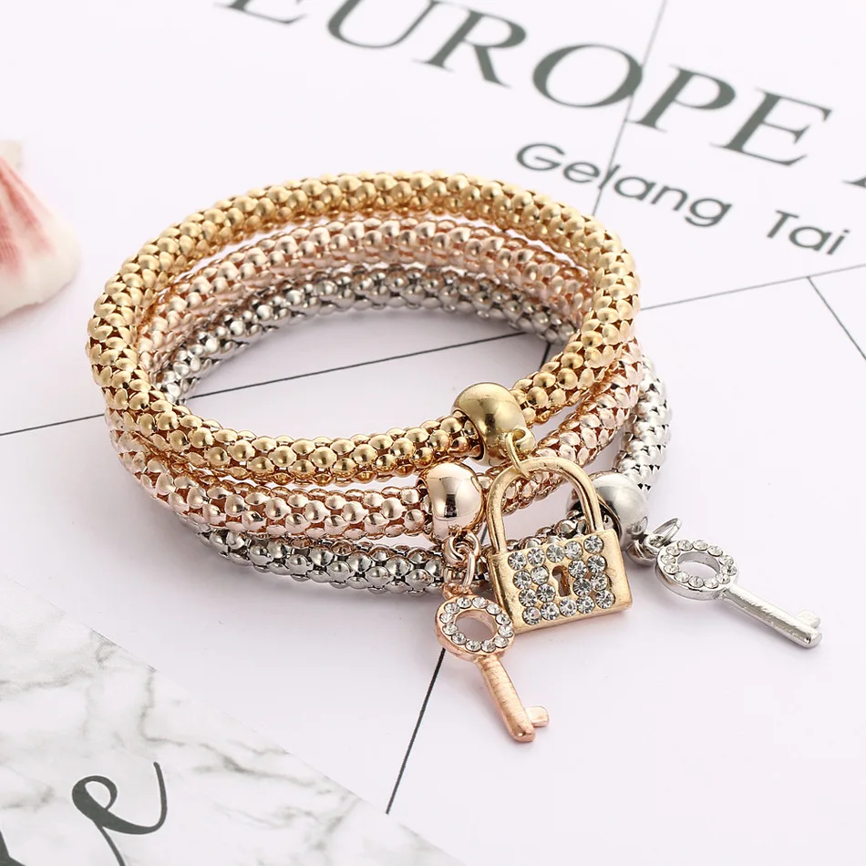 2017 New Pattern European Alloy Crystal Diamond Key Lock Elastic Force Bracelet Fashion Originality Hand Decorate | Свадьбы и