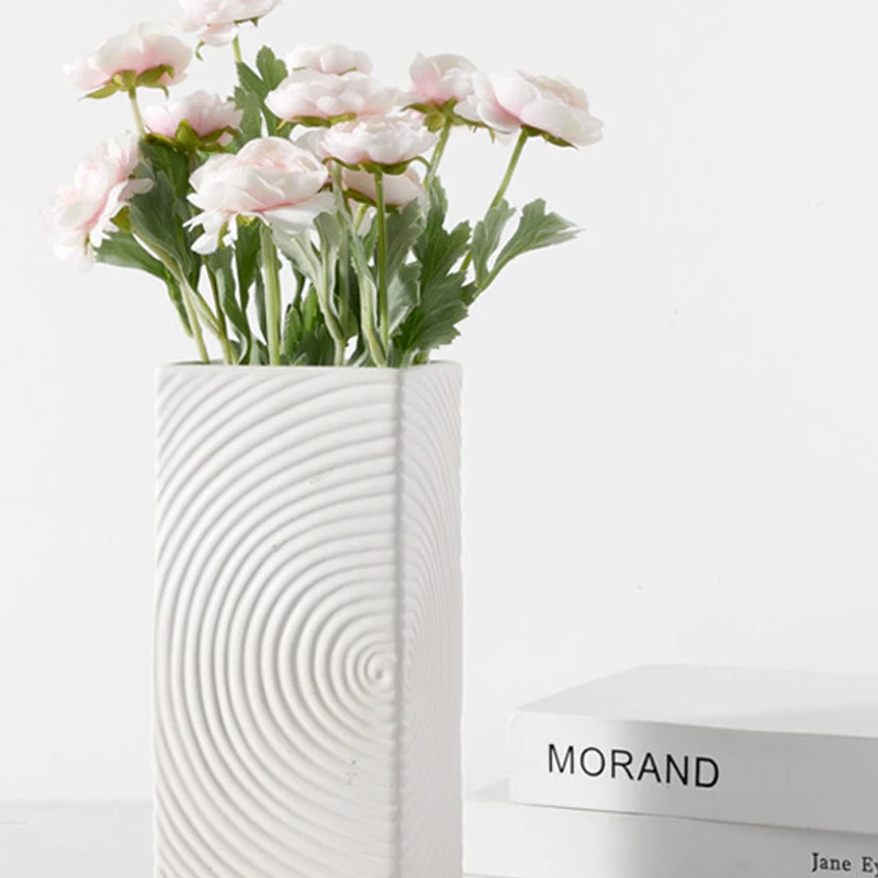 

European Ceramic vase Creative thread design white Vases Living room dining table flower arrangement containers home decoration
