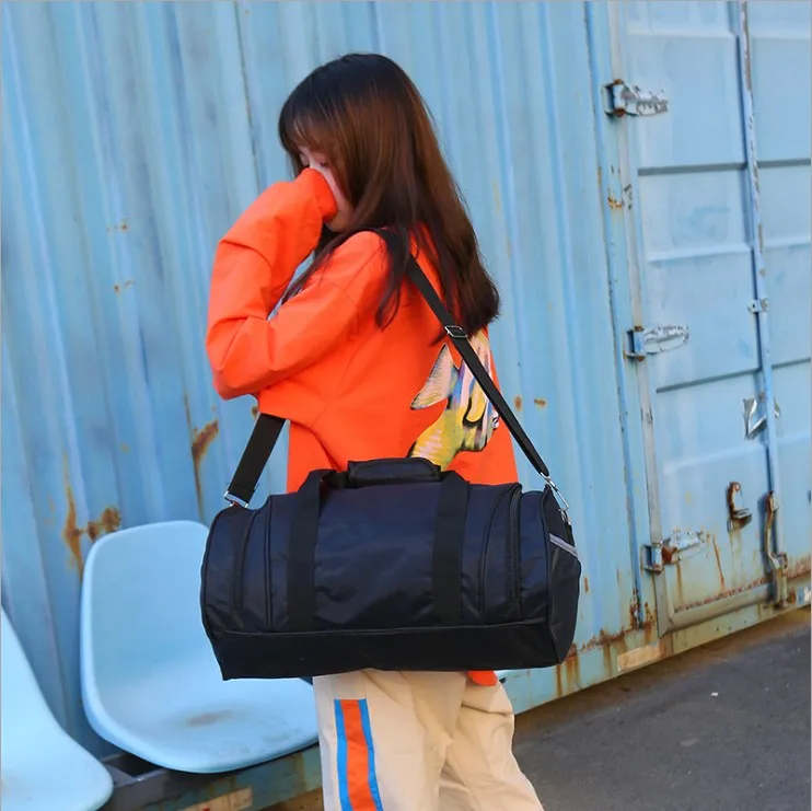 

Waterproof professional big sports gym bag with pocket shoes / outdoor women's outdoor Fitness training bag travel Yoga bag