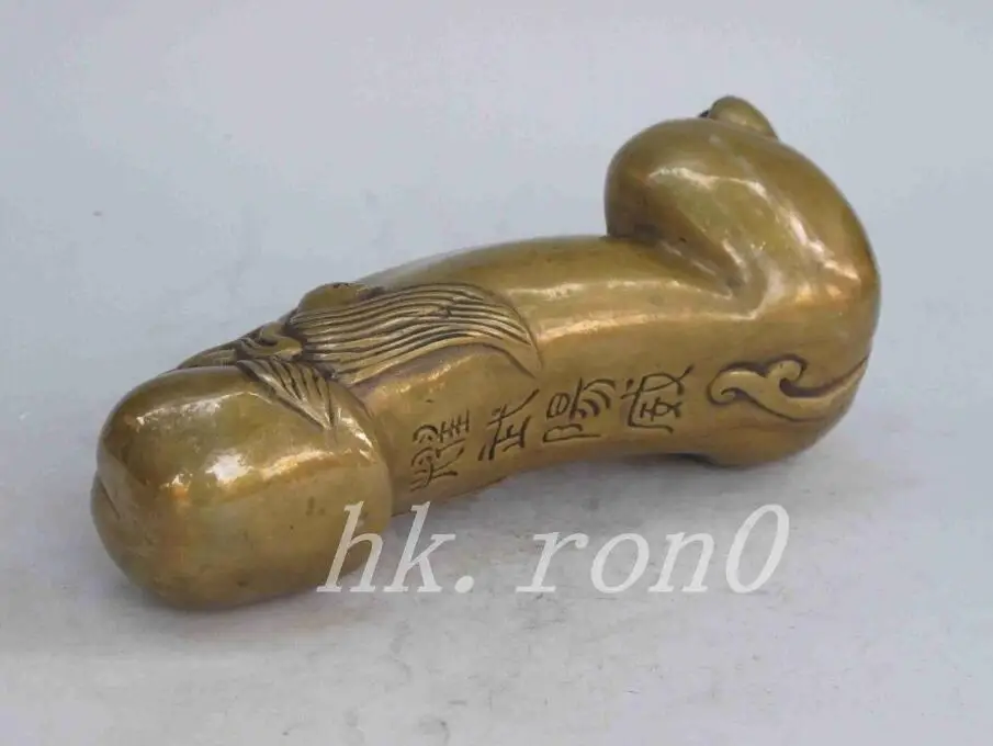 Состаренная интересная старая Красивая латунная статуя пениса | Дом и сад