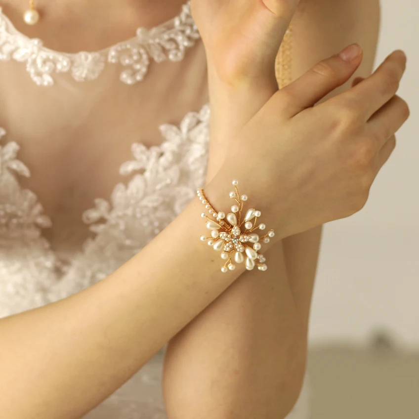 Rosebridal Золотой невесты наручные жемчужные платья Элегантное платье без бретелек