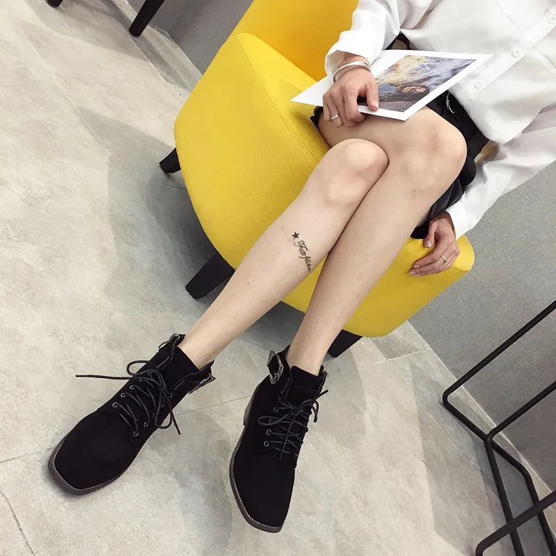 Ботинки с металлической пряжкой зимние короткие Ботильоны Для женщин бренд на