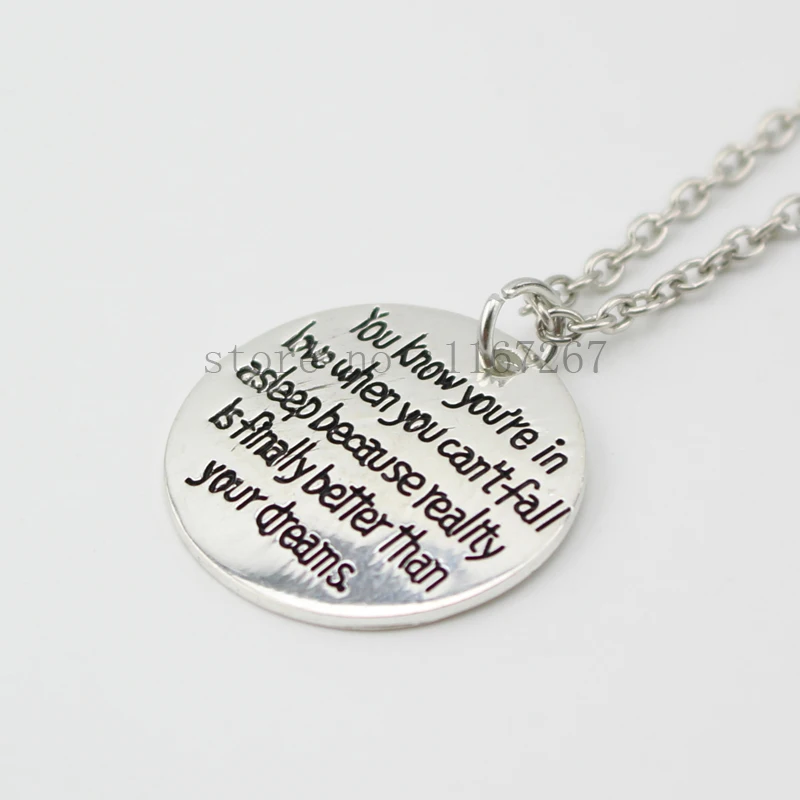 Вы знаете что влюблены когда не можете уснуть потому реальность наконец лучше