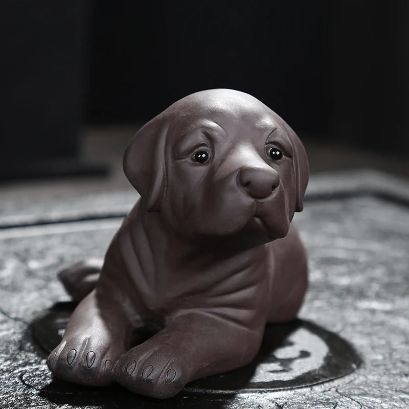 Китайская ручная работа Lucky Tea Pet Lovely Labrador Dog фигурка Исин фиолетовая глина