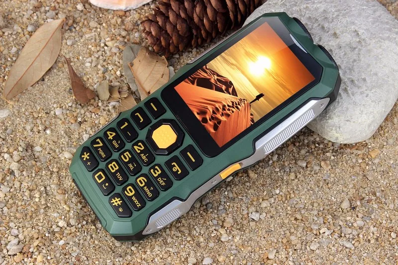 DBEIF D2016 Dual Sim телефона фонарик большой голос аккумулятор Power Bank антенны