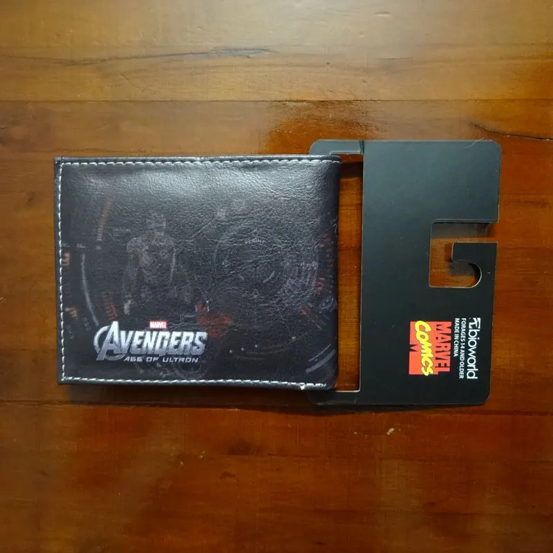 Прекрасный кошелек с рисунком из мультфильма «Железный человек» carteira Marvel Comics, кошелек с изображением Железного человека, подарок по цене доллара, детские кожаные короткие кошельки для мальчиков и девочек