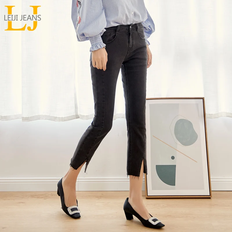 Женские зауженные джинсы LEIJIJEANS черные расклешенные повседневные со средней