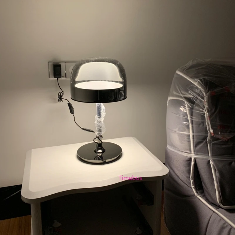 

Postmodern Creative Table Lamps Glass Table Lamp Bedroom Study led Lighting Living Room Model Room Hotel Decorative Table Lights