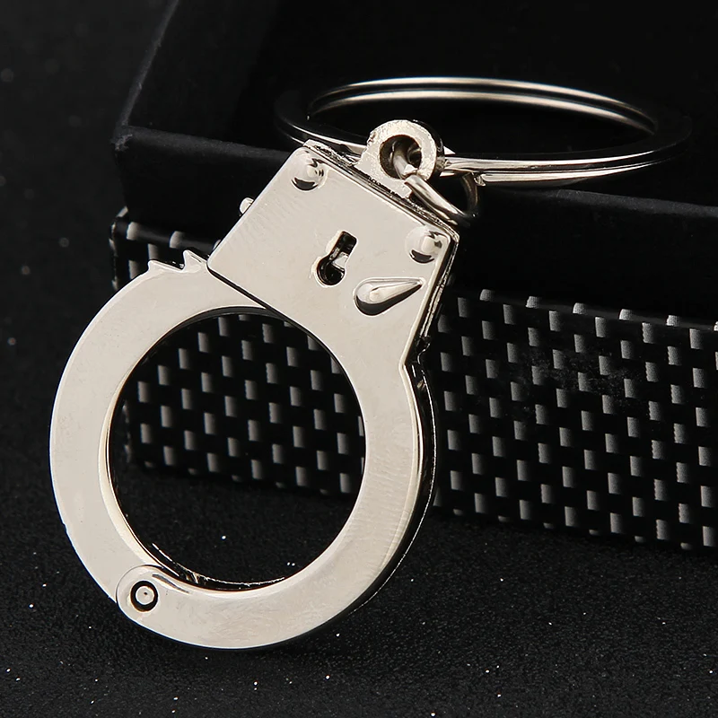 Creative keychain!Novelty trinket couple Handcuffs styling key chain ring creative metal Love holder Lover gift | Украшения и