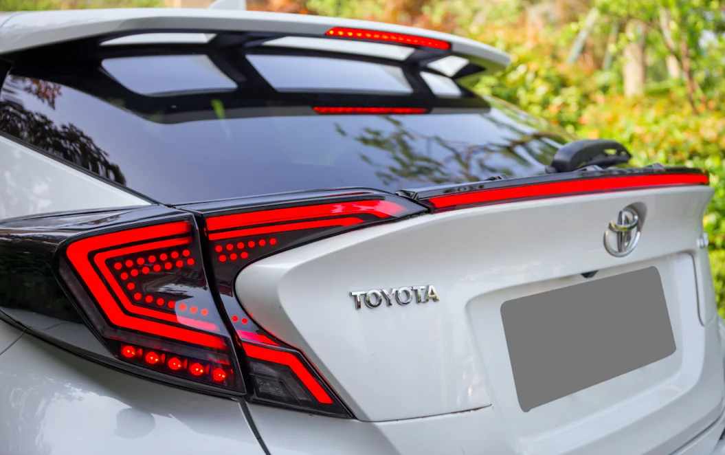 Автомобильные аксессуары, для TOYOTA CHR задний бампер светодиодный свет, chr задний фонарь+ спойлер лампа, chr бампер лампа Горячая Распродажа