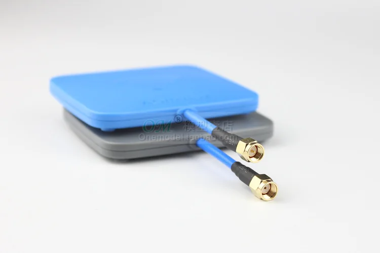 Плоская антенна Aomway 5 8 ГГц 14dBi с высоким коэффициентом усиления направленная SMA