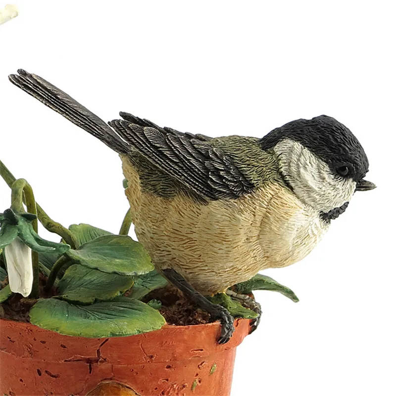 

American Tit And Violet Art Sculpture Simulation Bird Brambling Statue Decorations Shop Opening Housewarming Gifts R1831