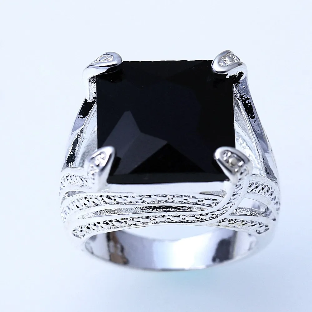 Мужское кольцо властителя из серебра 925 пробы с черным камнем | Украшения и