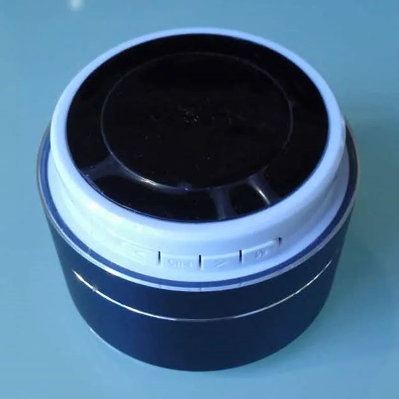 Портативный беспроводной bluetooth динамик с микрофоном fm радио музыка
