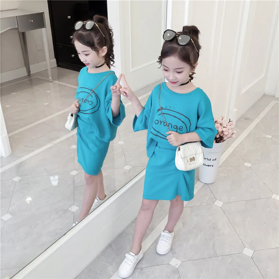 Комплект одежды для девочек рубашка с буквенным принтом + юбка модный летний