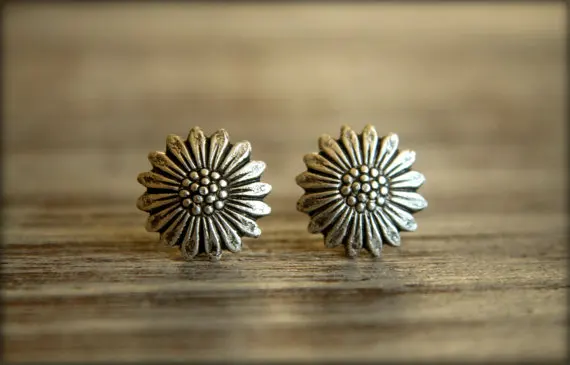 Модные серьги-гвоздики Подсолнух под старину милые серьги индивидуальные