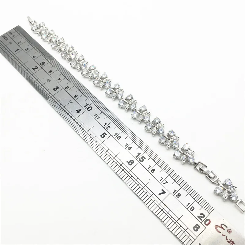 

Leaves Shaped Clear White Women Bracelet Sterling Silver Jewelry Christmas Gift Free shipping
