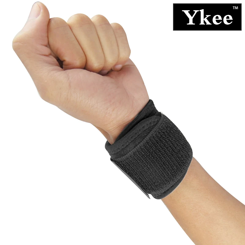 

1 Piece Adjustable Wrist Support Brace Brand Wristband Men and Women 1 Piece Gym Wrestle Professional Sports Protection Wrist