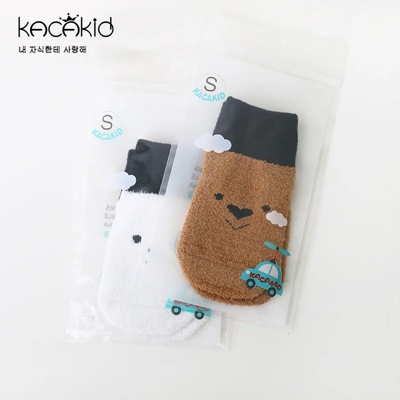 Зимние теплые детские носки kразитной расцветки милые для мальчиков и девочек