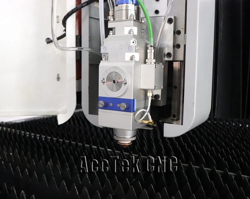 1500*3000 мм CNC волоконный лазерный резак 1000 Вт Raycus станок для лазерной резки из