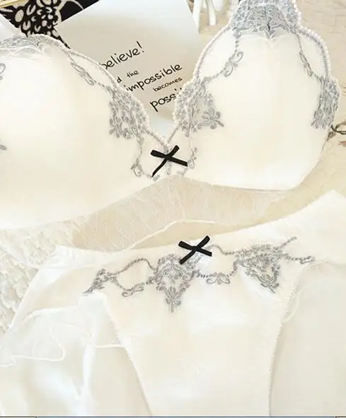 Женский комплект бесшовных трусов кружевные трусики с мягкими бесшовными