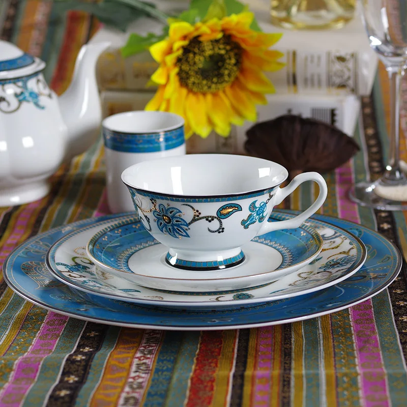 Высококачественная Роскошная Посуда и тарелки наборы фарфоровой посуды