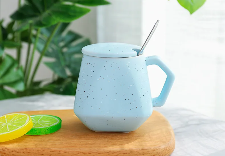 Керамическая кофейная кружка, чашка для молока, сока, воды, посуда для напитков, однотонная, карамельный цвет, чашка для чая, простая и креативная Новизна Кружки