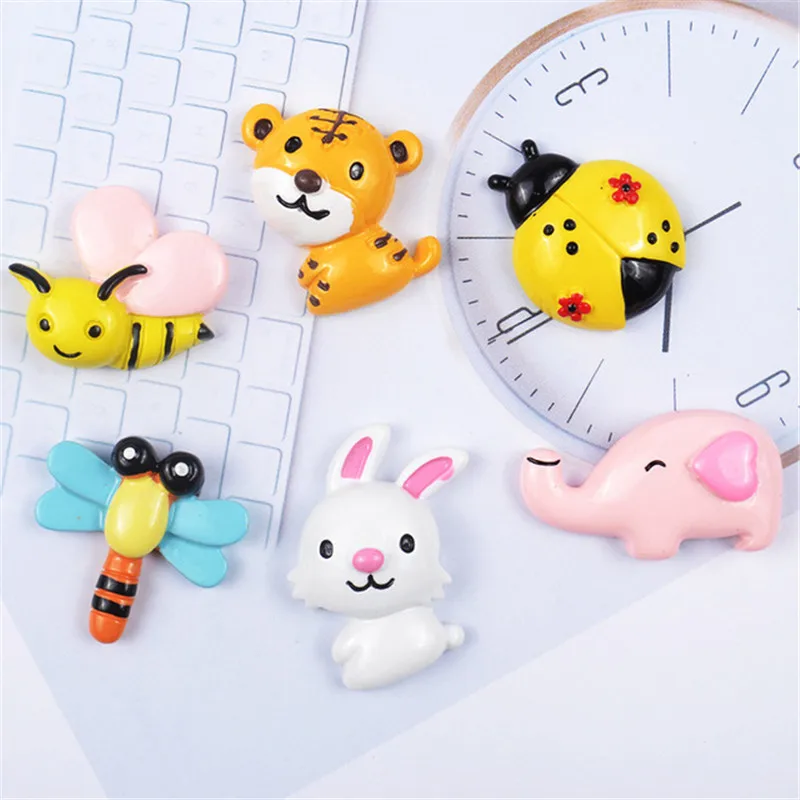 10 штук искусственный бриллиант из смолы с милым мультипликационным принтом