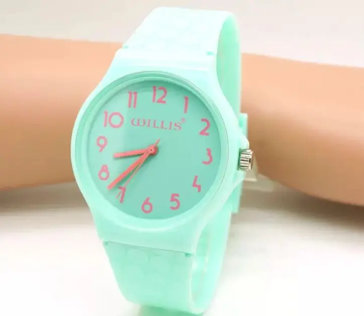 Классические кварцевые часы бренд Для женщин Часы любителей желе Повседневное