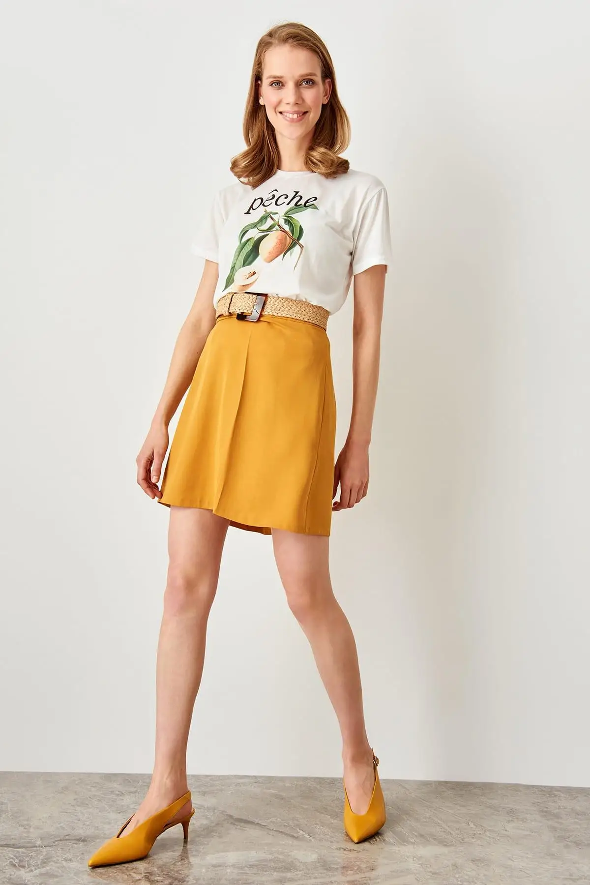 Trendyol горчичная классическая юбка TWOSS19XM0175 | Женская одежда