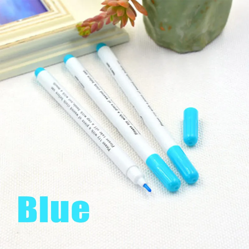 BLUE Аксессуары для шитья водостираемый карандаш пэчворк Рукоделие Вышивка крестом Ручки Маркеры для ткани растворимый Мел патчи швейный инструмент - Цвет: BLUE