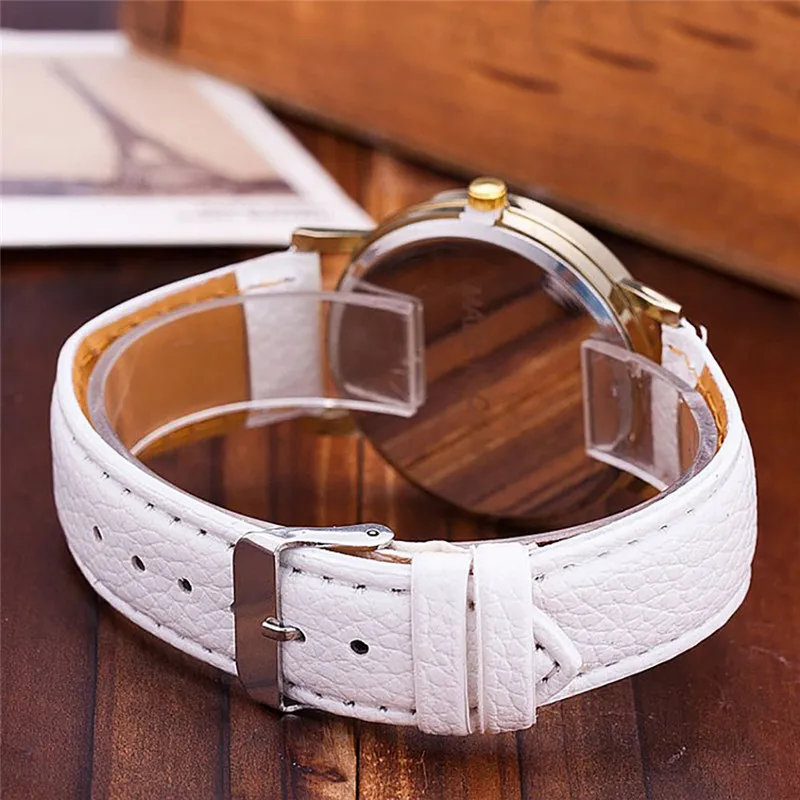 

Modern new Fashion Womens Quartz World Map watch Casual Charm Leather Strap Analog Wrist Watches Gift bayan kol saati A1