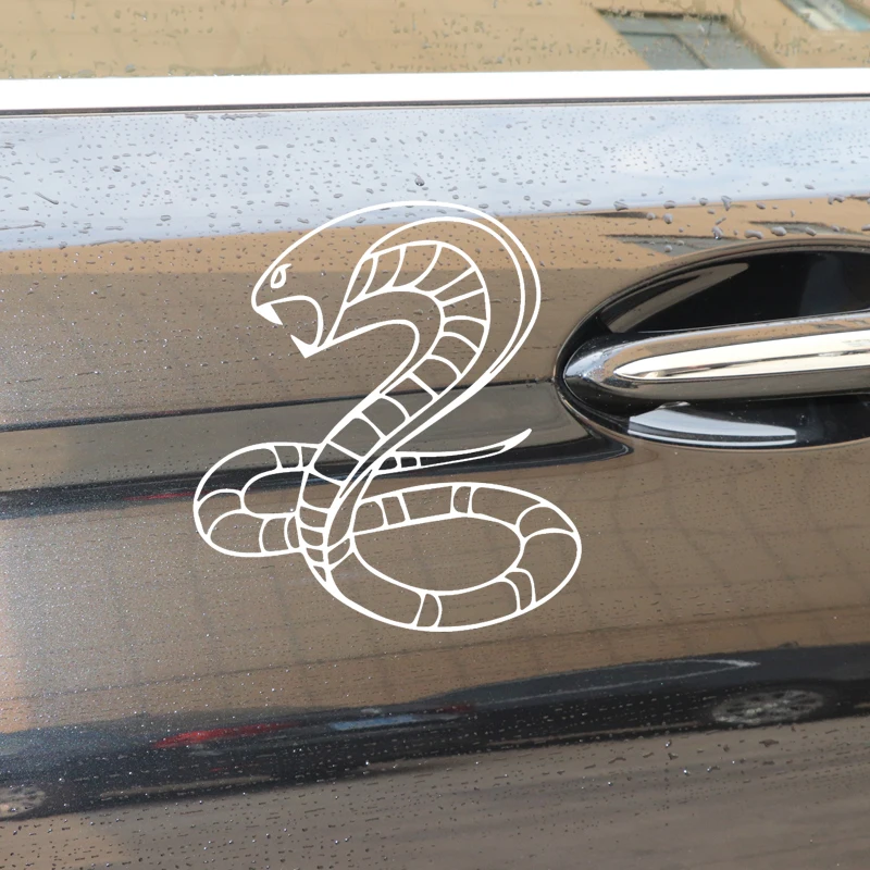 

YJZT 14.7CM*16.3CM Ferocious Cobra Cartoon Car Sticker Decorate Car Door Vinyl Decal Black/Silver C4-1564
