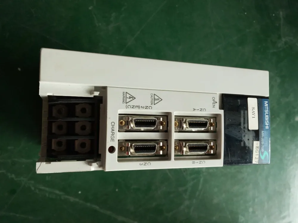 MR J2S 70B EG127 сервис хороший внешний вид 90% новый 90 дней гарантии в наличии БЕСПЛАТНАЯ